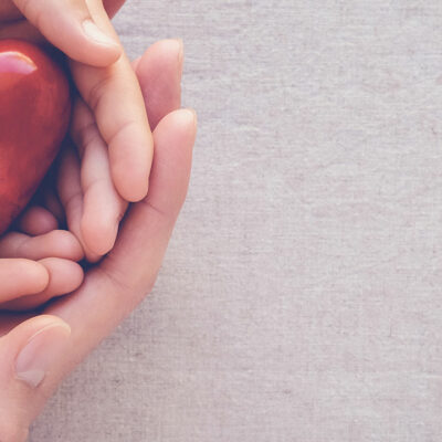 4 signs of heart attack to look out for