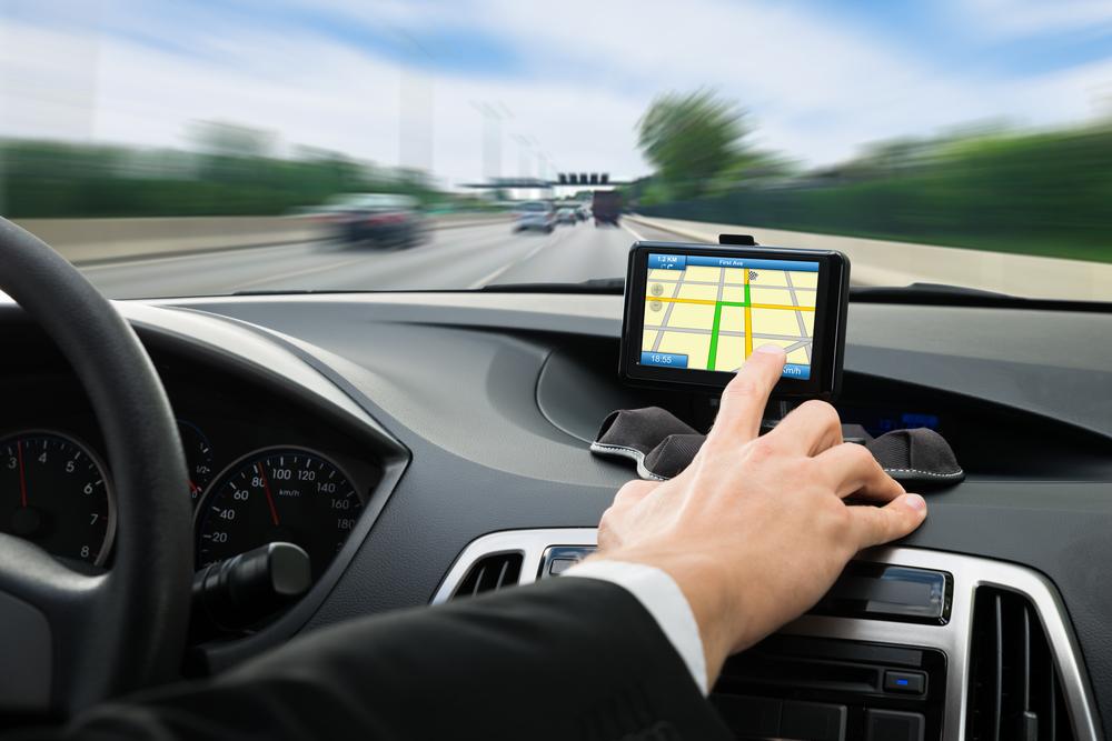 Top 4 GPS devices for your automobile