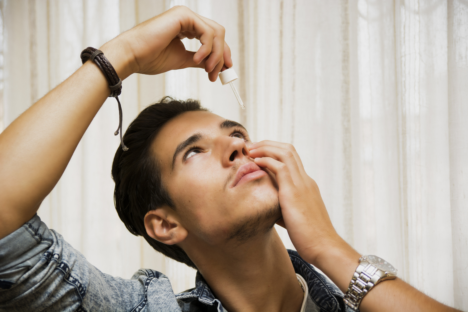 Types of eye infections and their causes