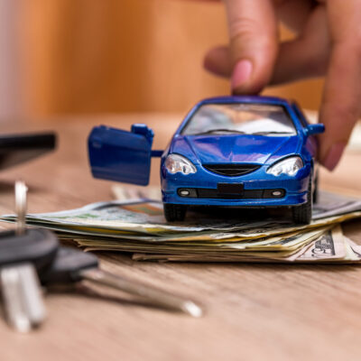 Things lenders look for while auto financing
