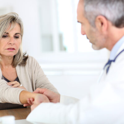 Find out about the various signs of Lyme disease