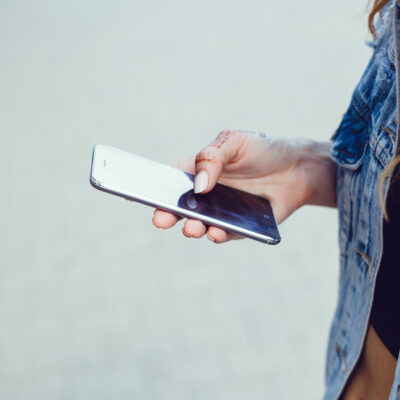 The Top 4 5g Phones Worth Buying in 2022